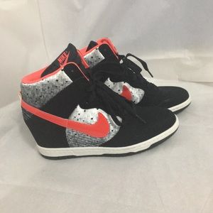 COPY - Nike Dunk Sky Hi “ Queen of Hearts/Valenti…